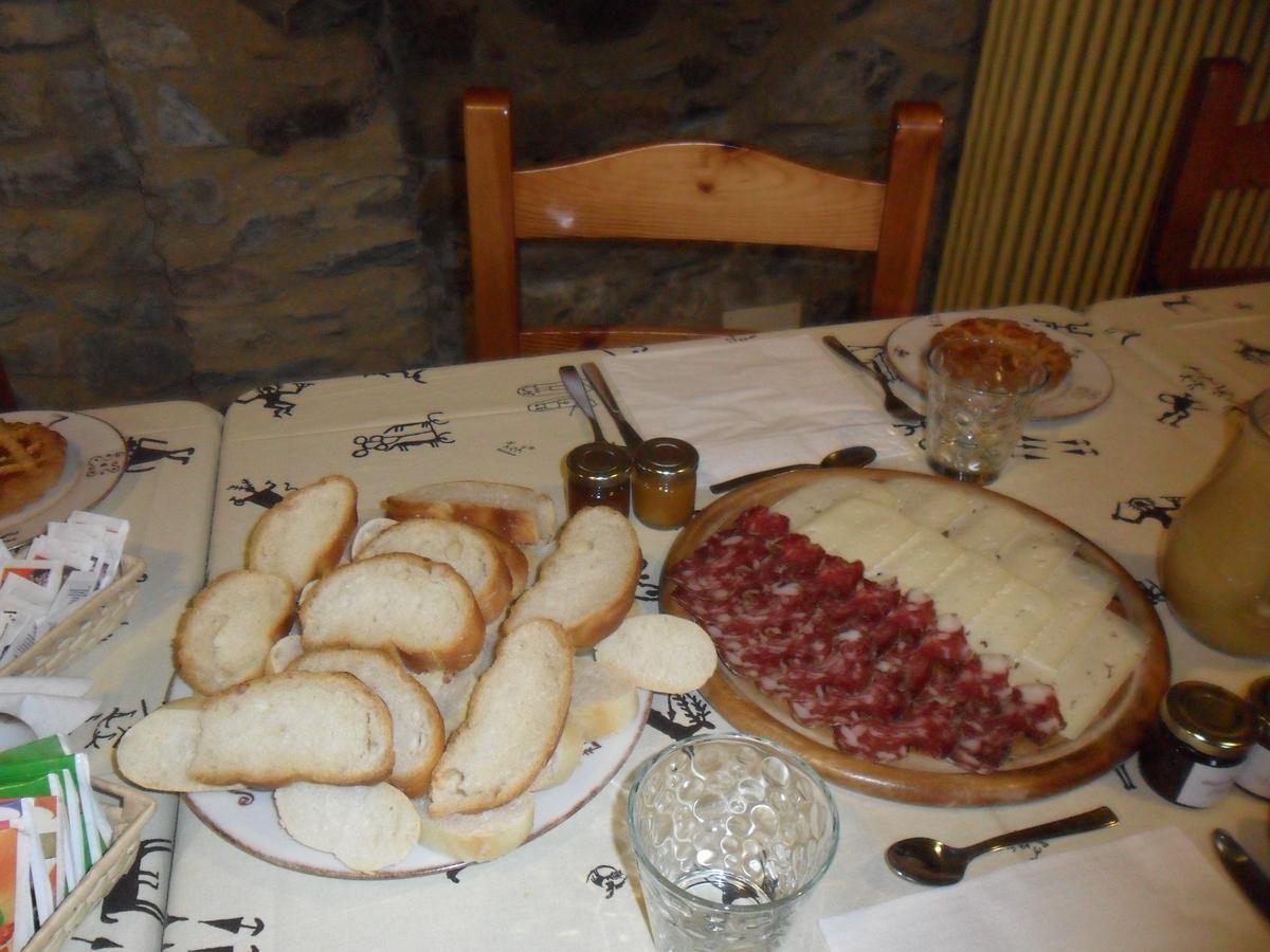 Bed and Breakfast I Camuni Capo di Ponte Екстер'єр фото