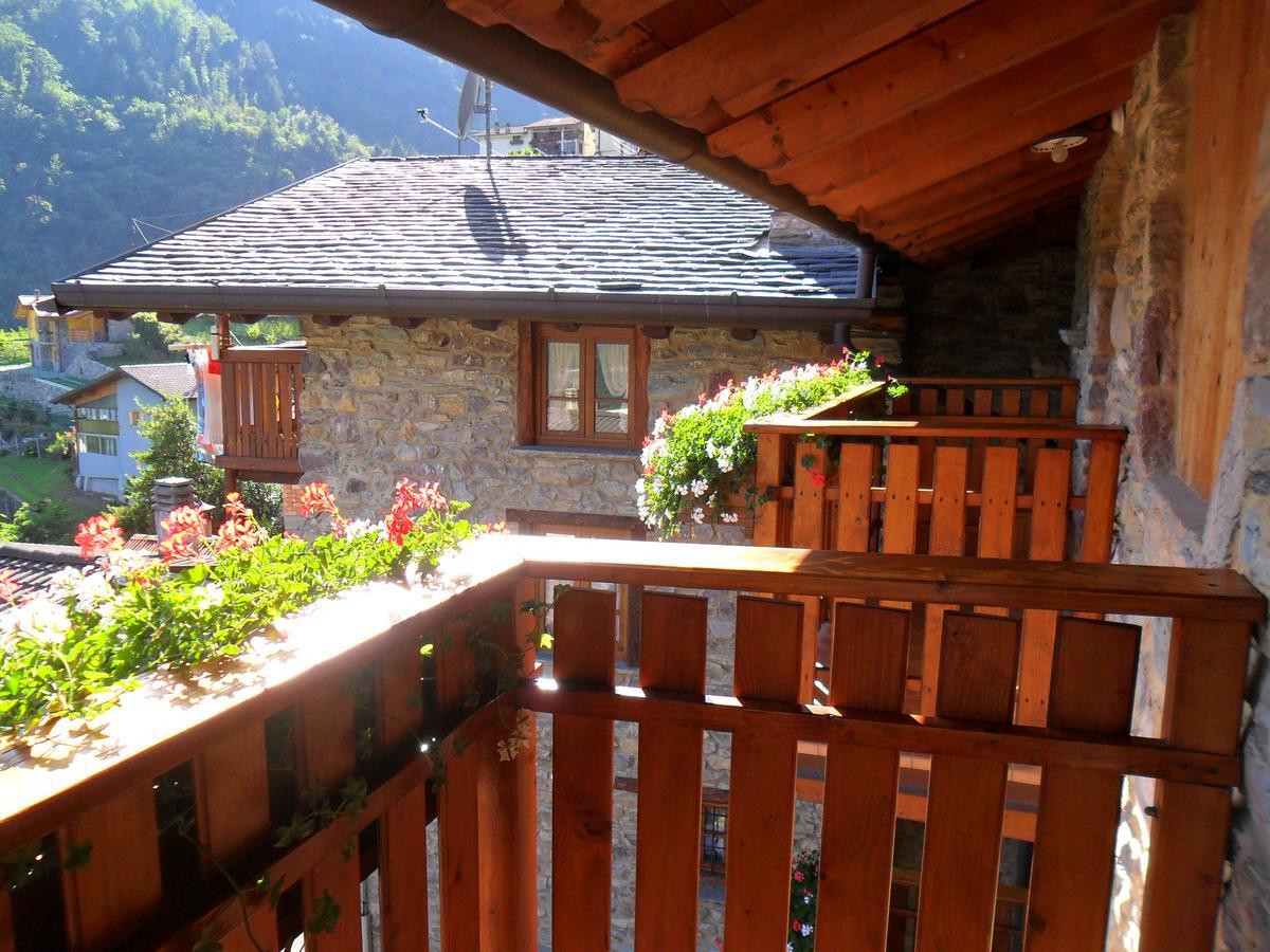 Bed and Breakfast I Camuni Capo di Ponte Екстер'єр фото